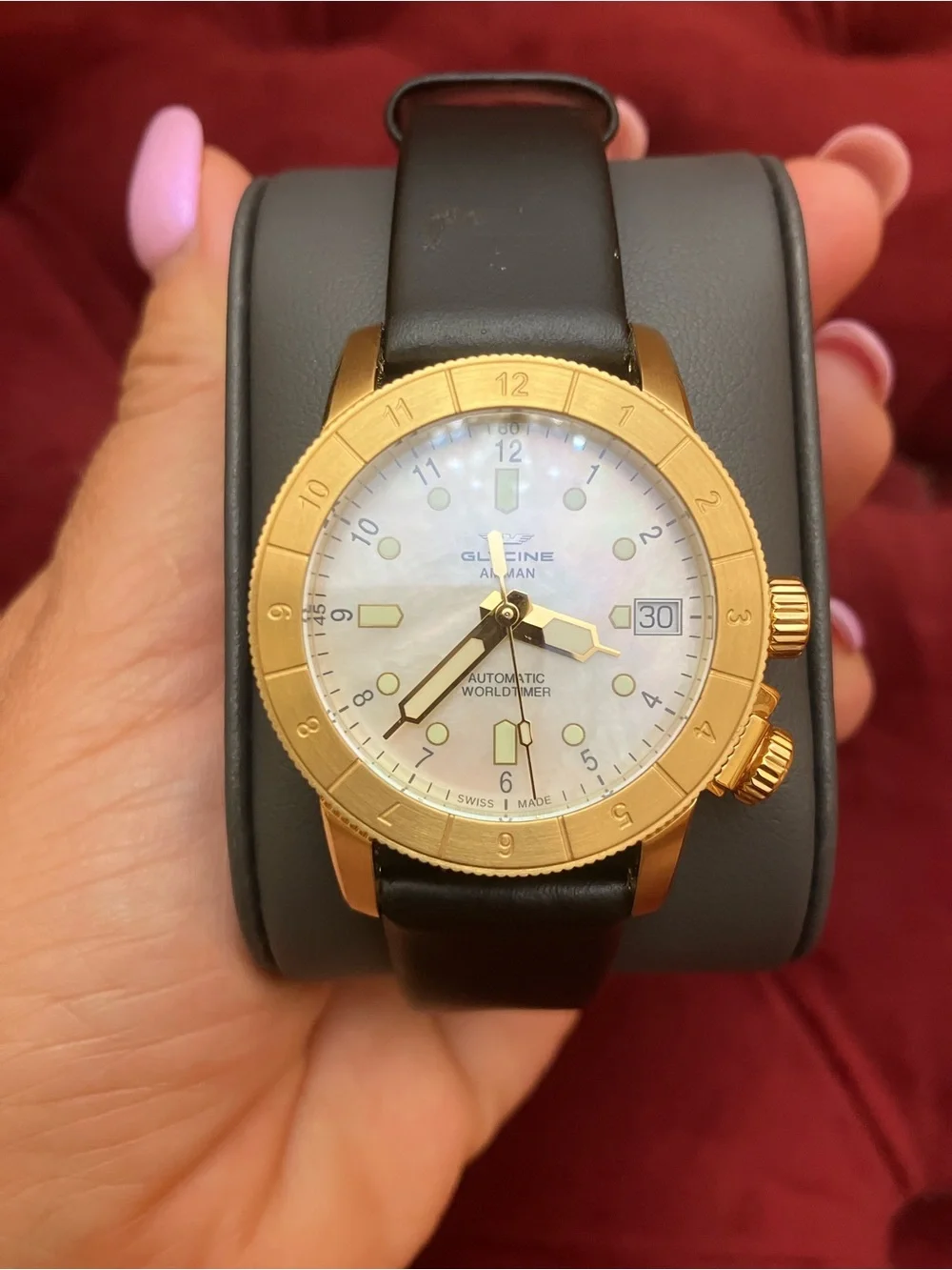 Glycine Airwoman 36 Golden Pearl Automatic Watch Brand New in Box